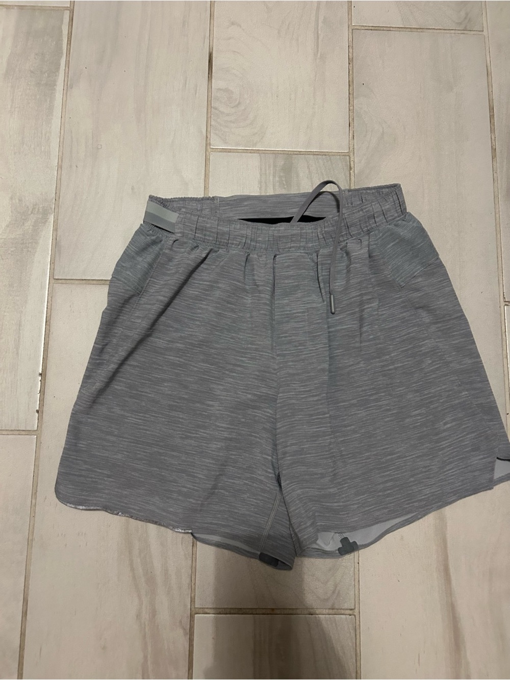 lululemon athletica Men's Light Gray Performance Shorts